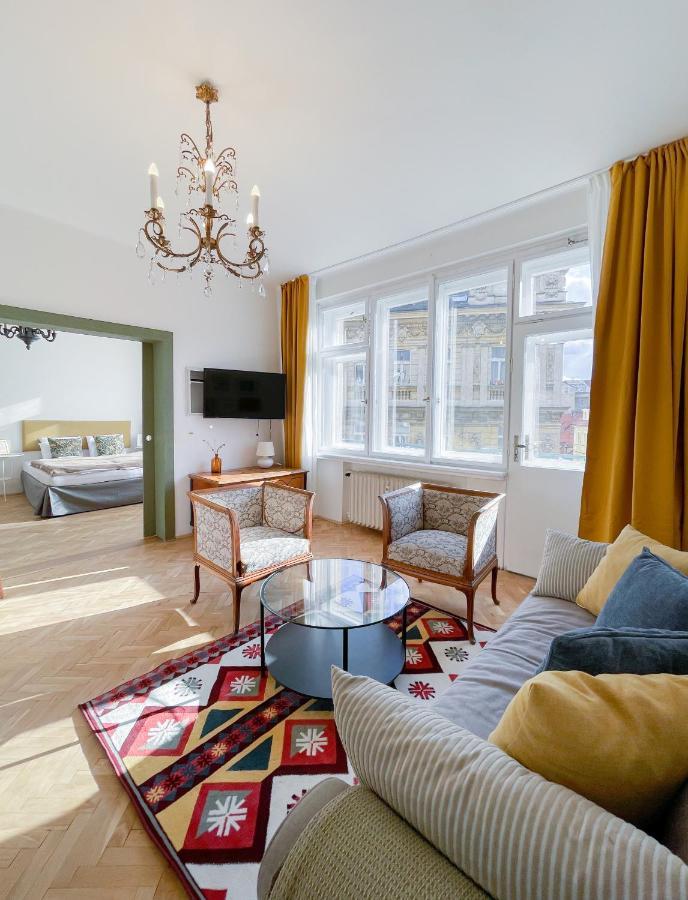 Turnkey I Vintage Terrace Praga